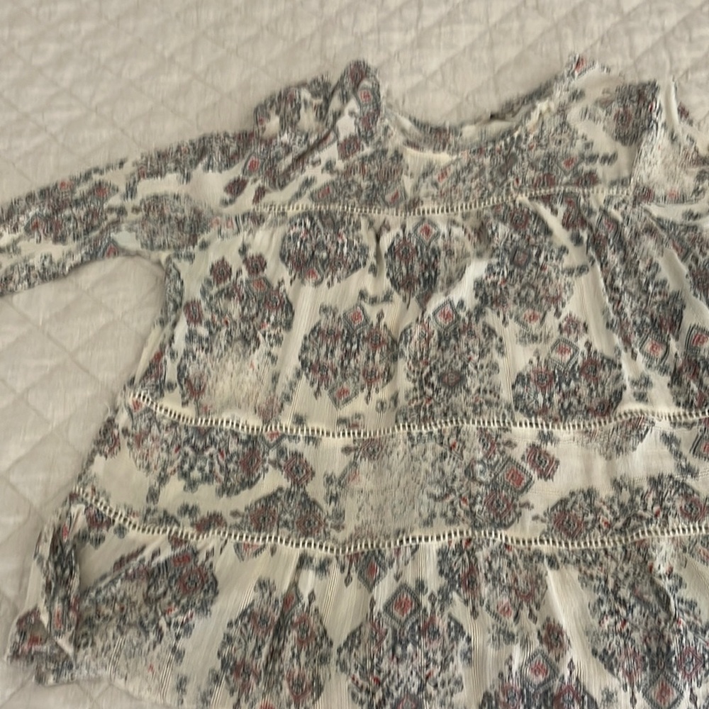 Lucky Brand blouse! Barely worn and like new!! Size large.